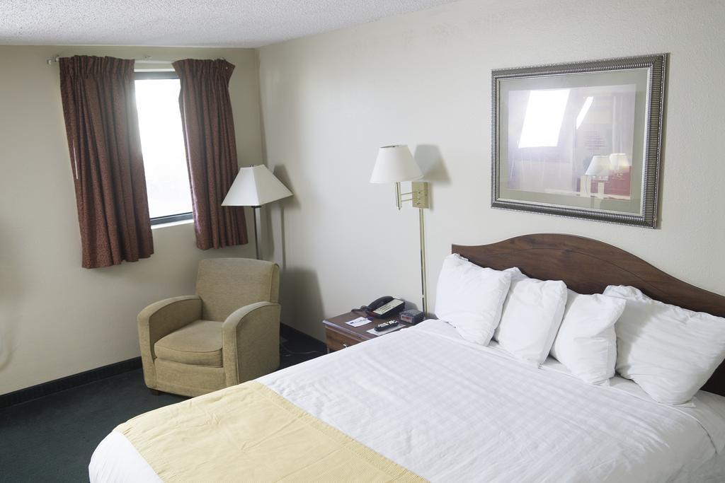 Americas Best Value Inn St. Louis / South Mehlville Zewnętrze zdjęcie