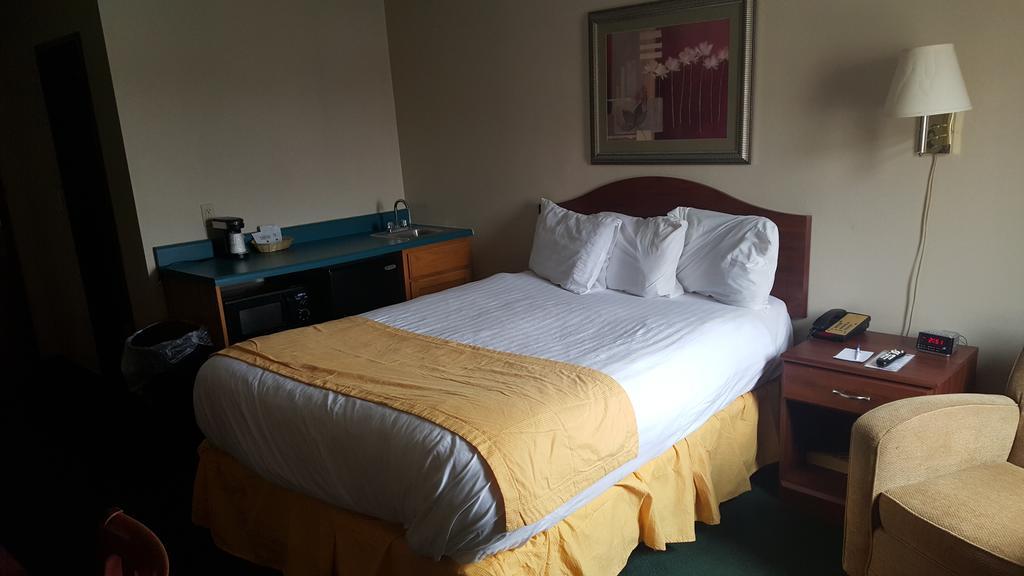 Americas Best Value Inn St. Louis / South Mehlville Zewnętrze zdjęcie
